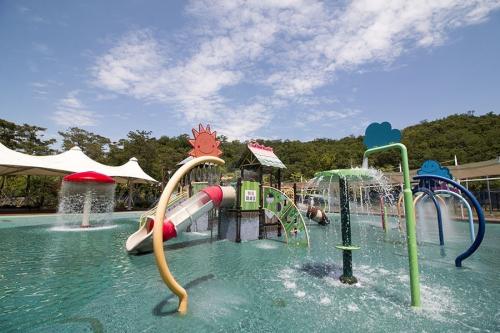 의정부시(시장 안병용)의 대표적인 여름철 물놀이시설인 낙양물사랑공원 물놀이장이 6월 1일 개장하여 8월 31일까지 3개월간 운영한다.