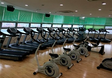 헬스장 전경