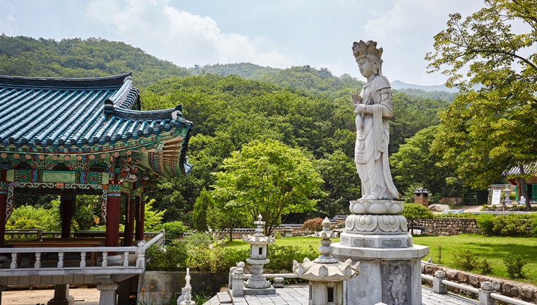 Hoeryong Temple